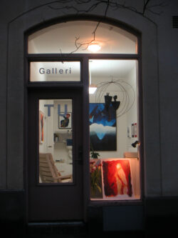 MINOLTA DIGITAL CAMERA